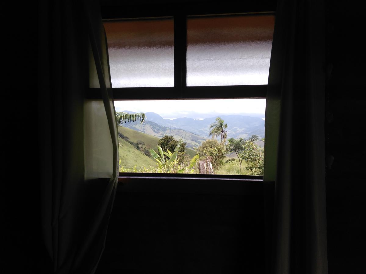 Reobote Chales São Bento do Sapucaí Buitenkant foto